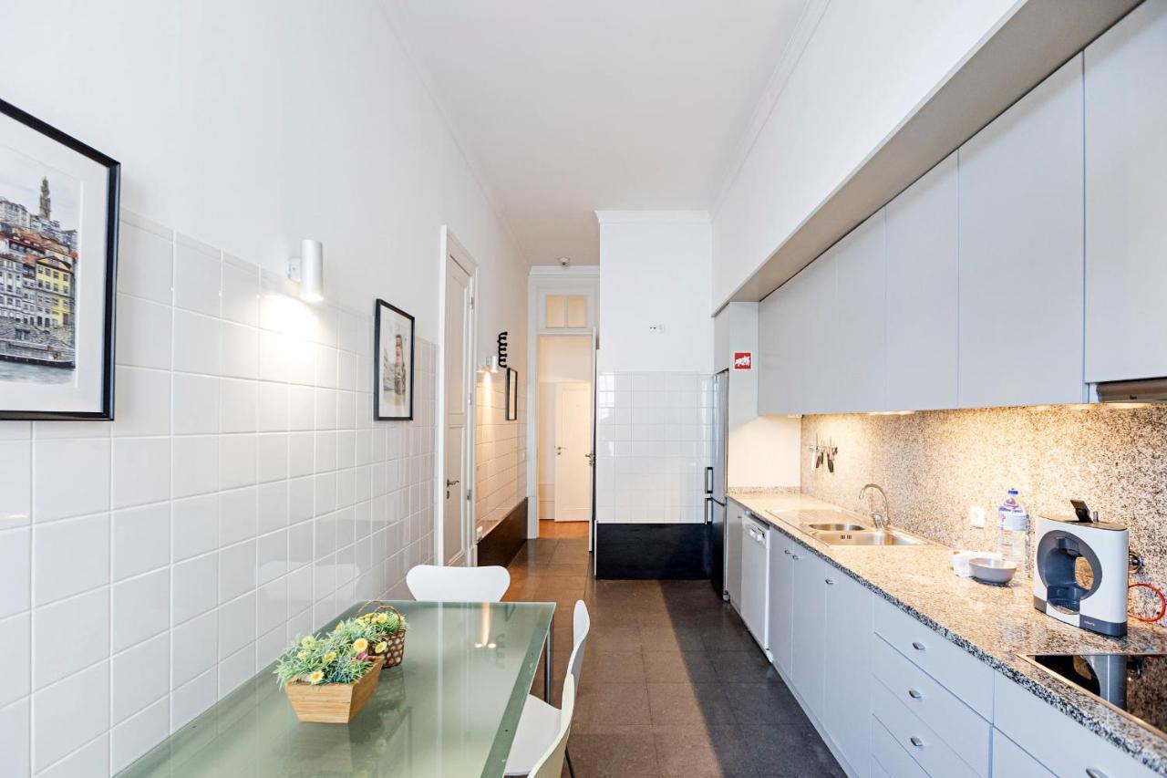 Lovelystay - Aurora Heights Apartment Porto Exterior foto